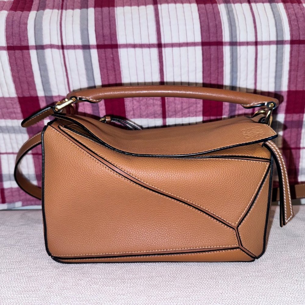 Loewe Small Puzzle Bag Caramel Grained Calfskin New Rare - Picture 8 of 10
